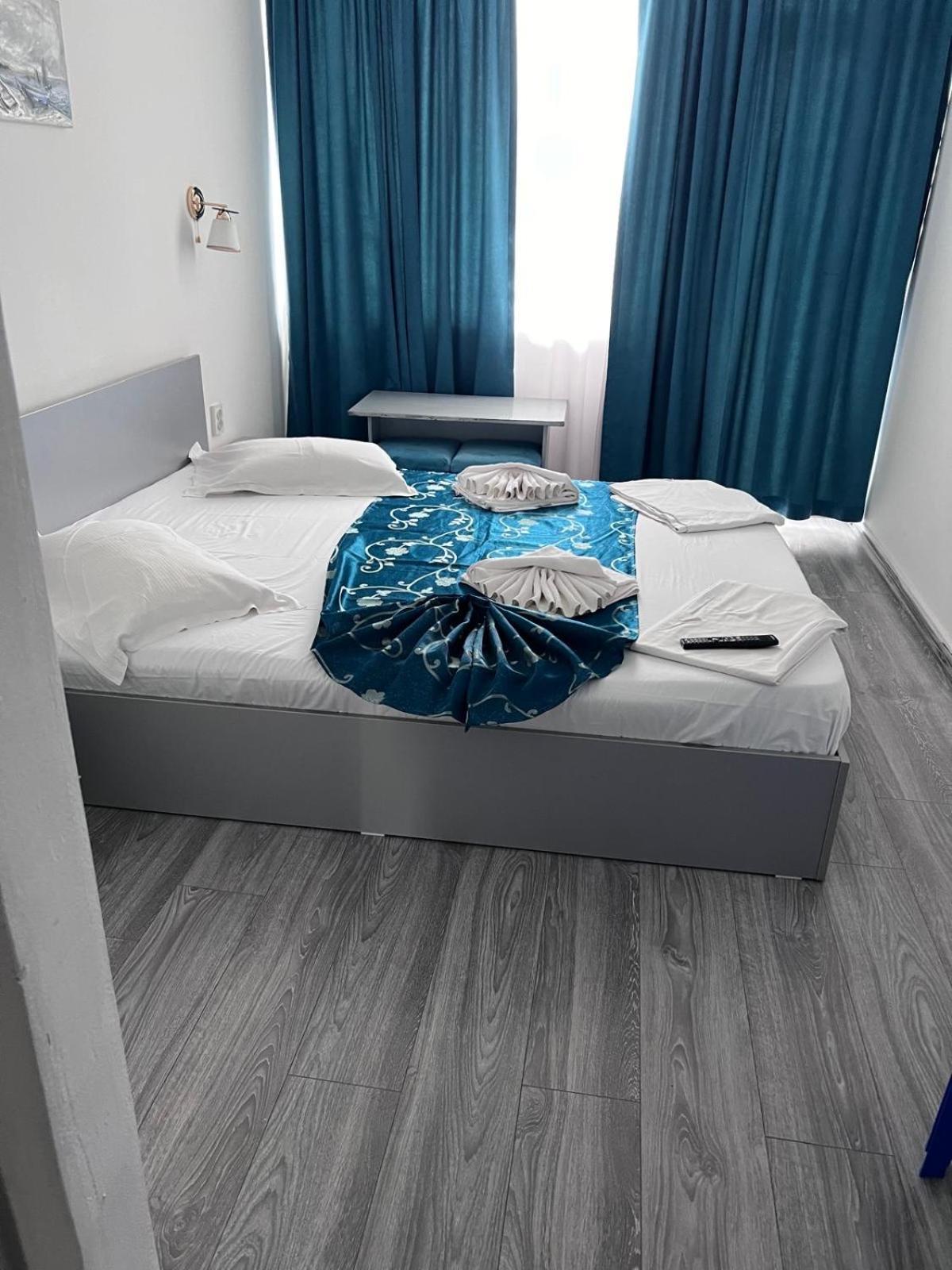 Hotel Minerva Западен Ефорие Екстериор снимка