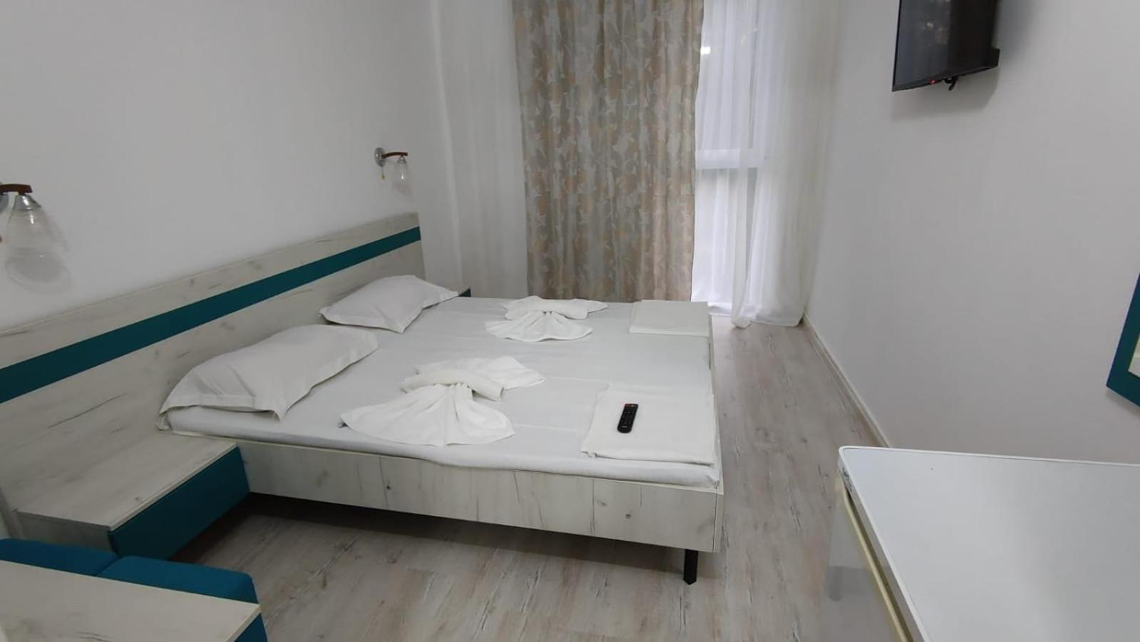Hotel Minerva Западен Ефорие Екстериор снимка