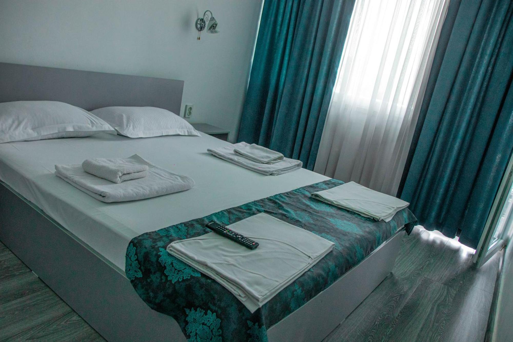 Hotel Minerva Западен Ефорие Екстериор снимка